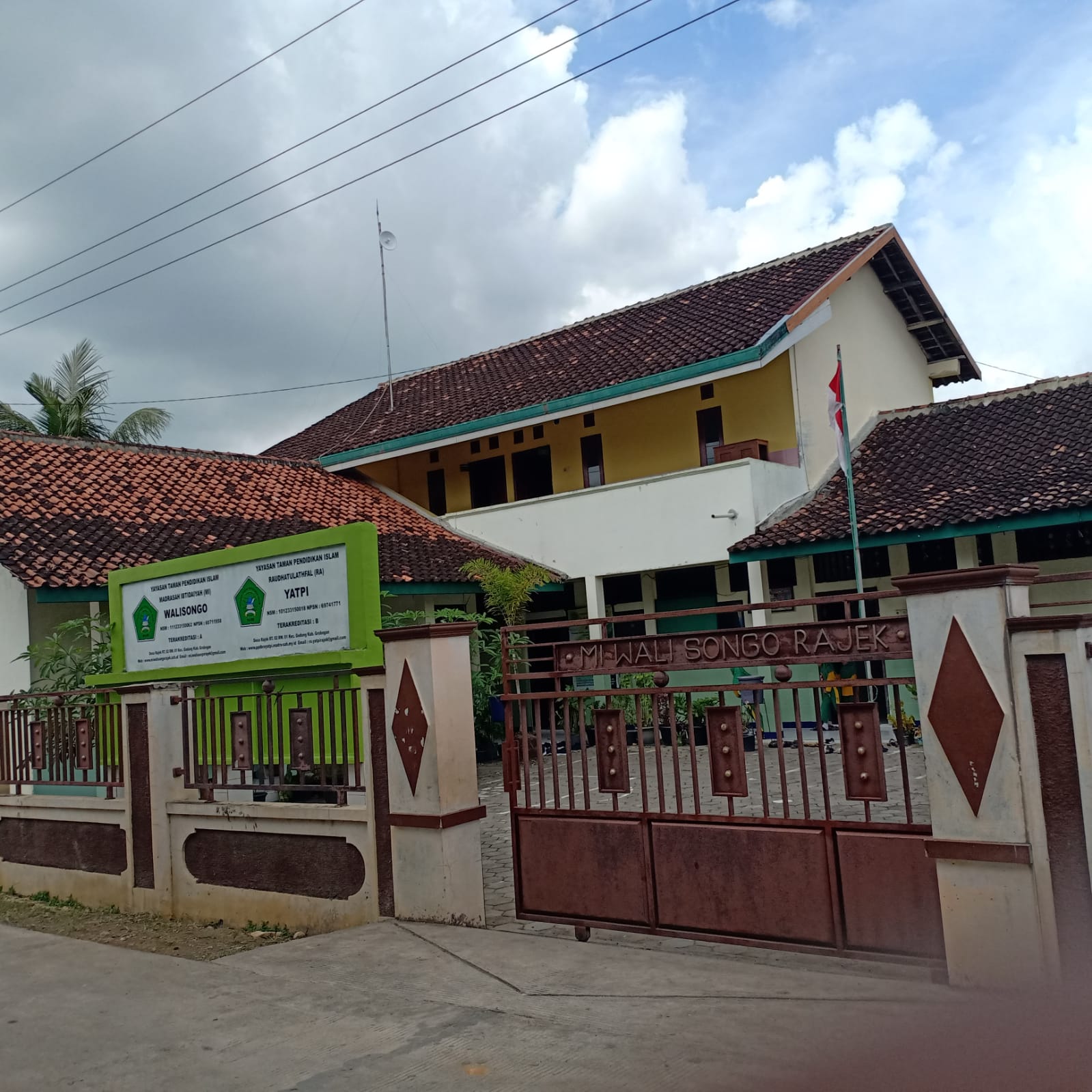 Gedung Sekolah