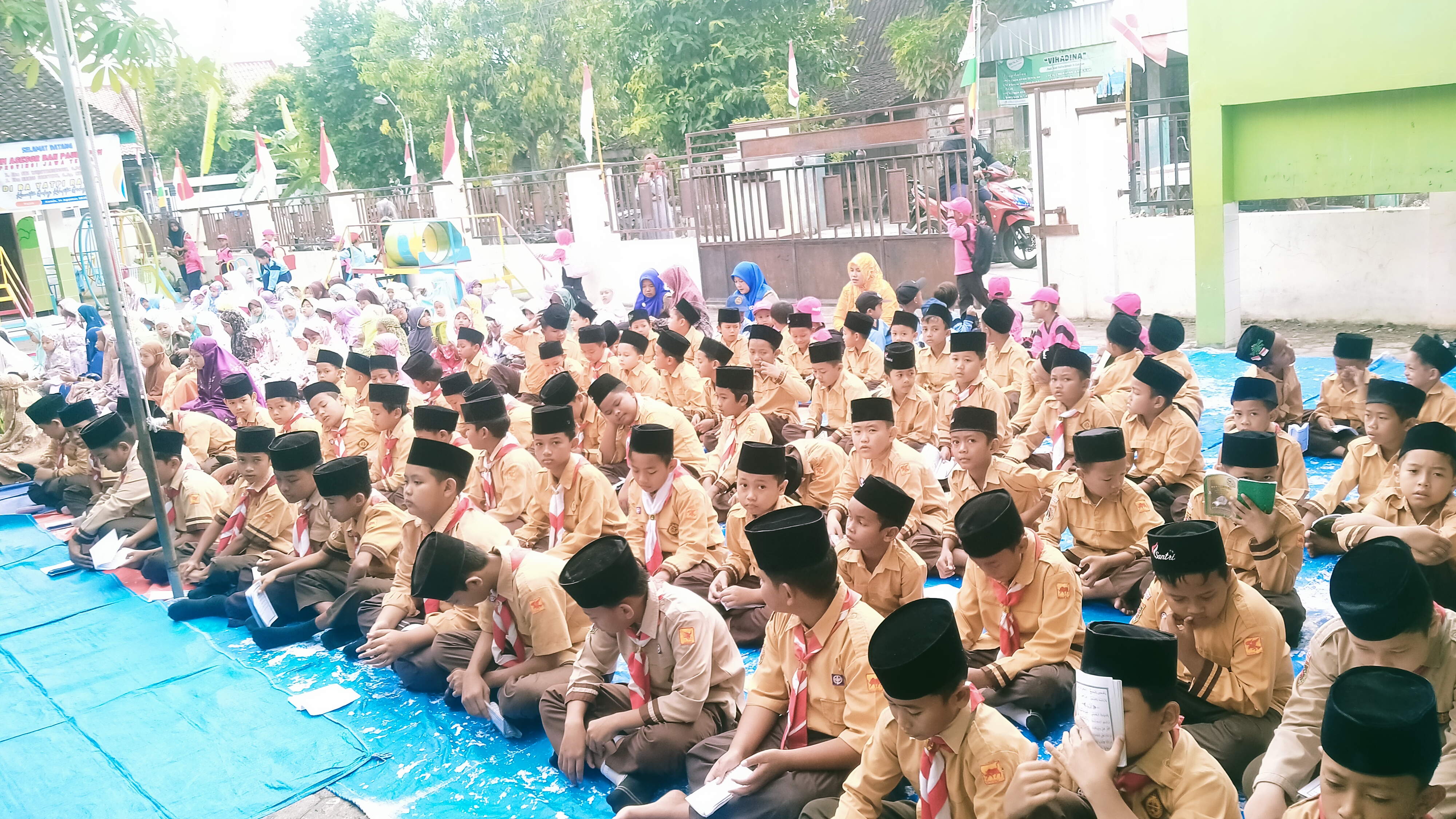 Slide Kegiatan